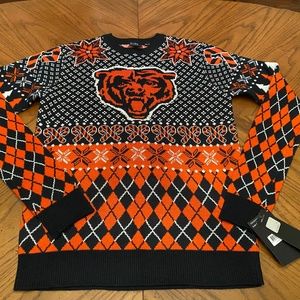 NWT Chicago Bears Christmas Sweater Men’s Small